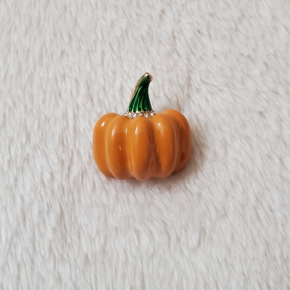 🎃   Pumpkin Brooches🎃 - Picture 6 of 9